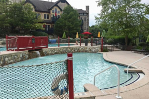 Spacious Condo with View Less Than 1 Mi to Mtn Creek Resort!